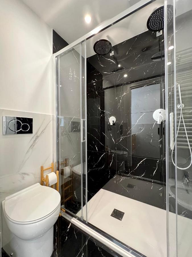 Central Luxe Haven Lejlighed Milano Eksteriør billede